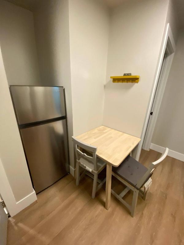 Central 2br Near Unveristy And Whyte Ave - image 12