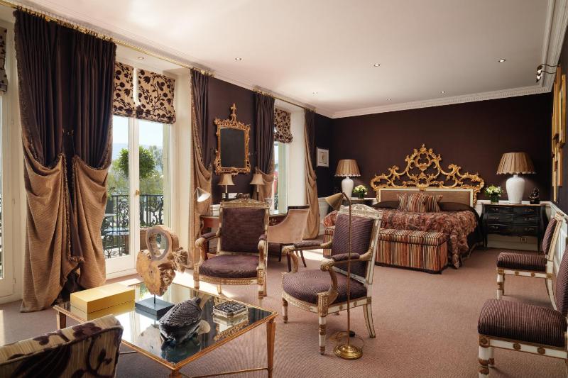 Junior Suite with Lake View image 2