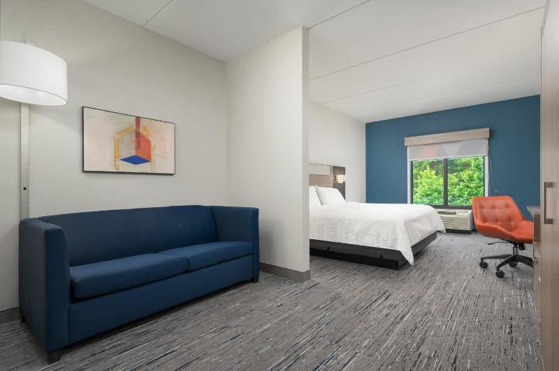 King Suite image 3