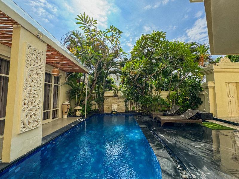 Awila Villas Kuta 3-Bedroom Private Pool Villas Near Kuta Beach - image 19