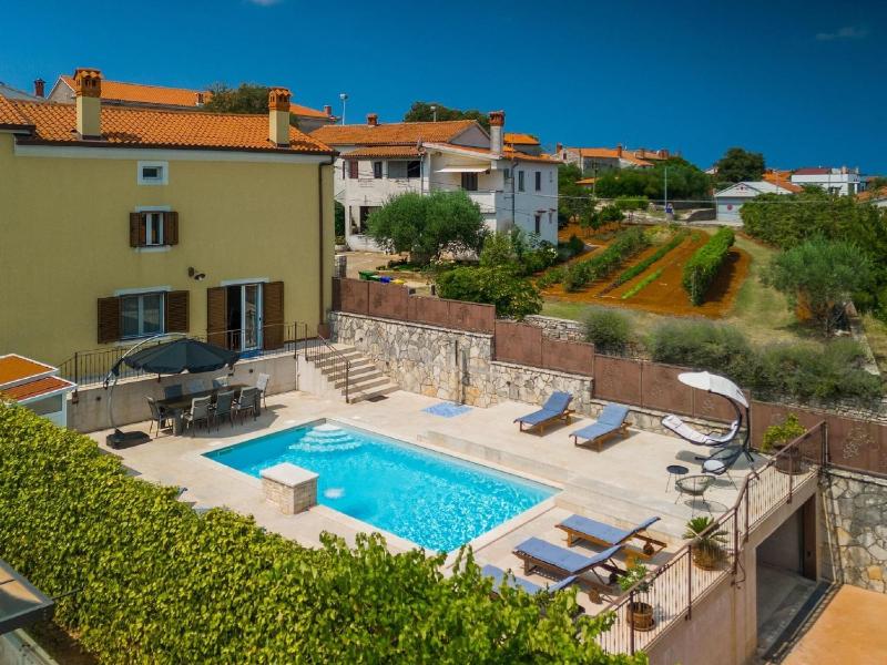 Holiday Home in Rovinjsko with Pool - image 24