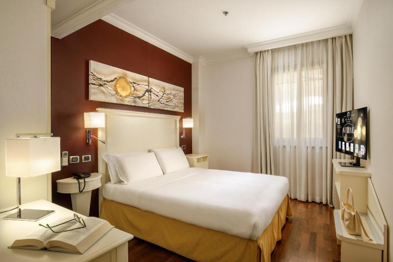 Small Economy Double Room - Ground Floor image 4