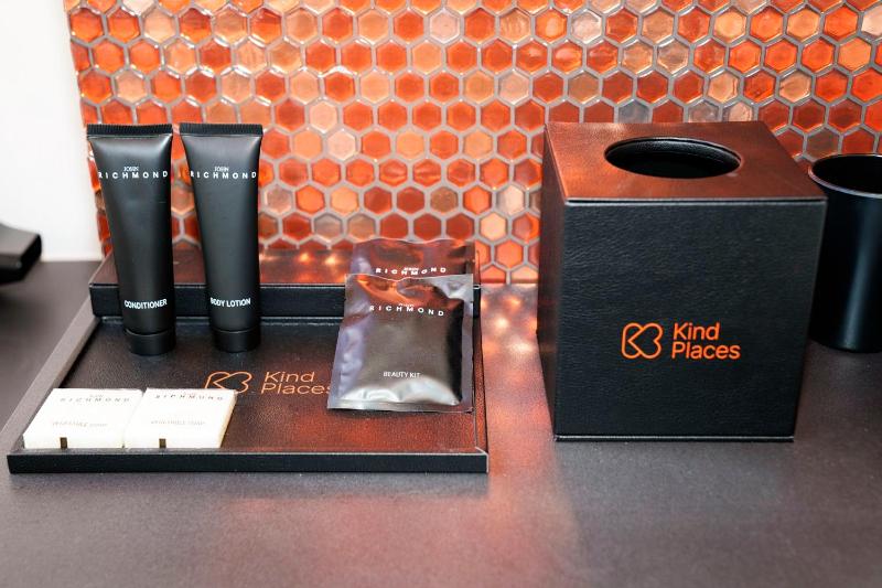 Kind Places - Suite Experience - image 4