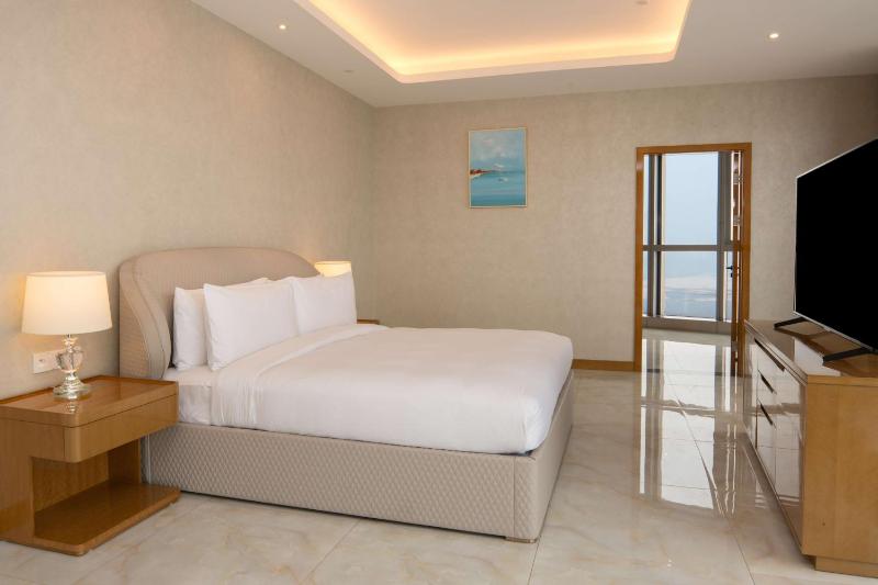 Hilton Brazzaville Les Tours Jumelles Hotel & Residences - image 5