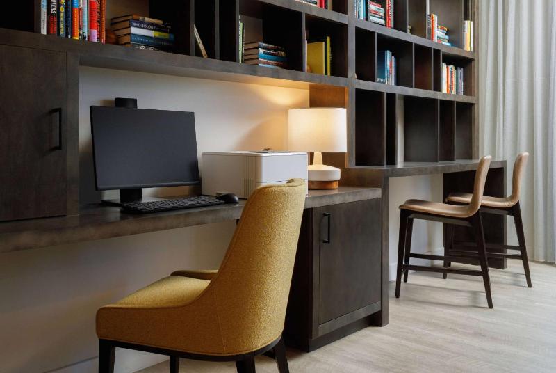 WaterWalk Extended Stay by Wyndham Tucson - image 16