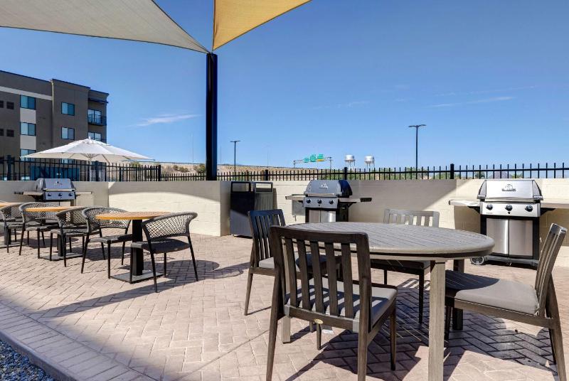 WaterWalk Extended Stay by Wyndham Tucson - image 17