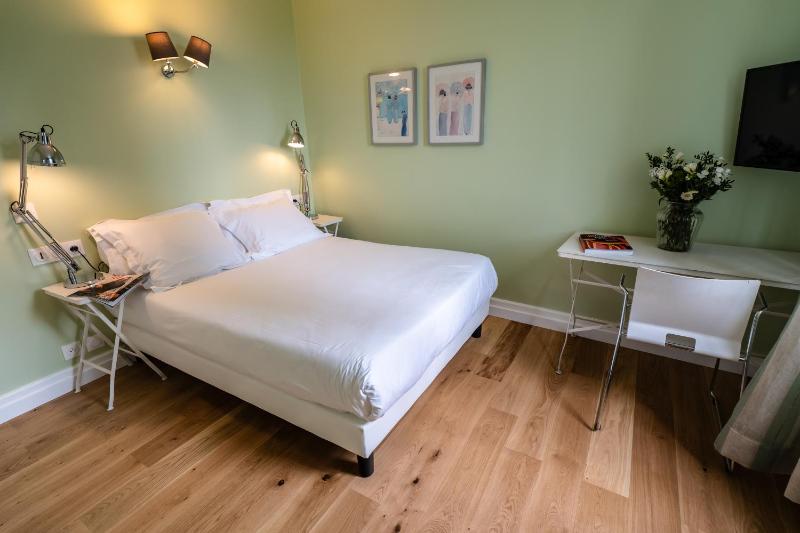 Double Room with Shower image 1