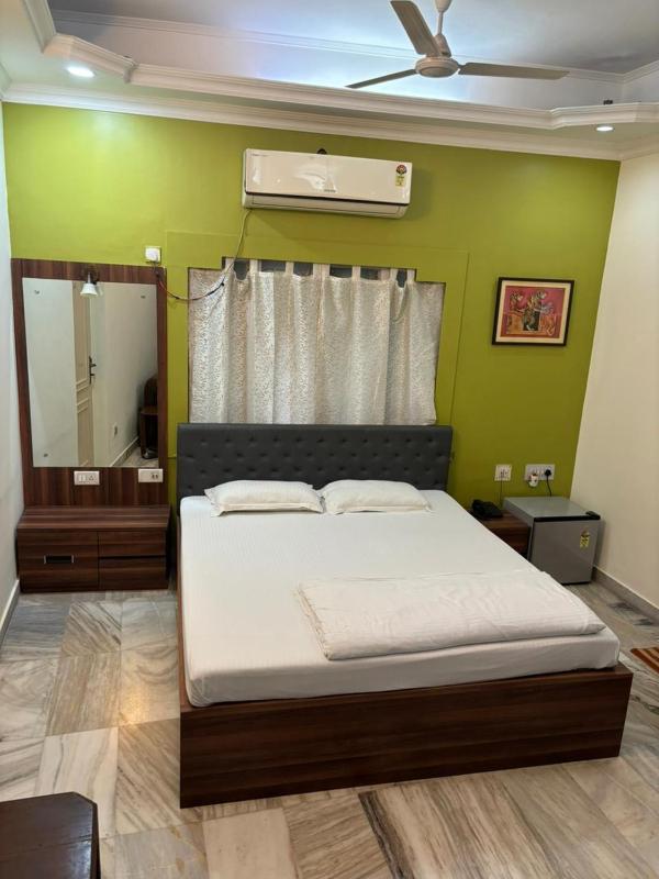 Om Sai Villa Guesthouse - image 9