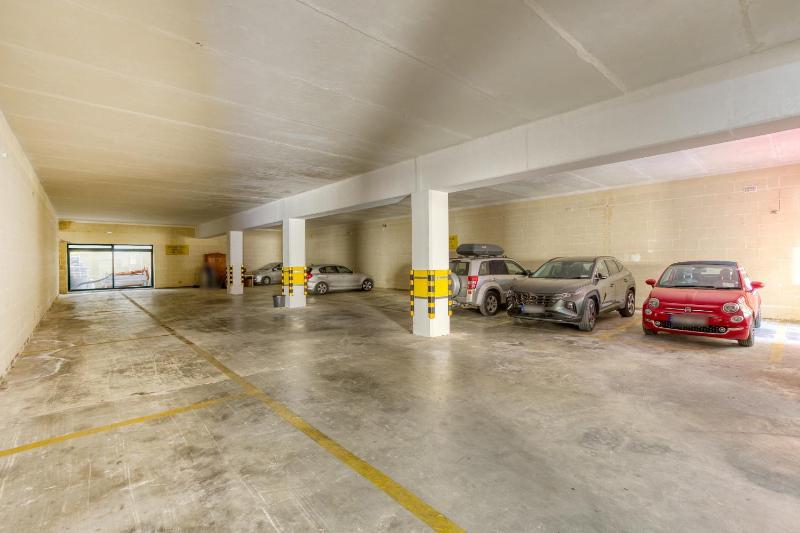 Two-Bedroom Apartment (4 Adults) image 4