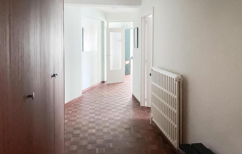 3 Bedroom Nice Apartment In Oostende - image 9