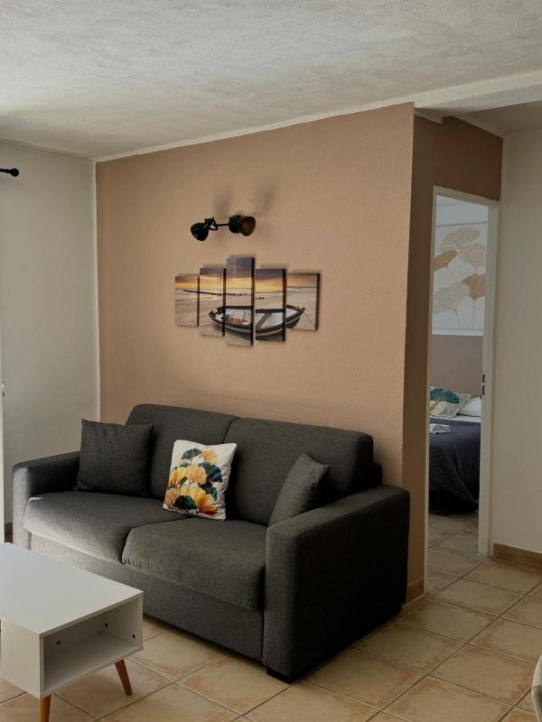 Two-Bedroom Villa image 4