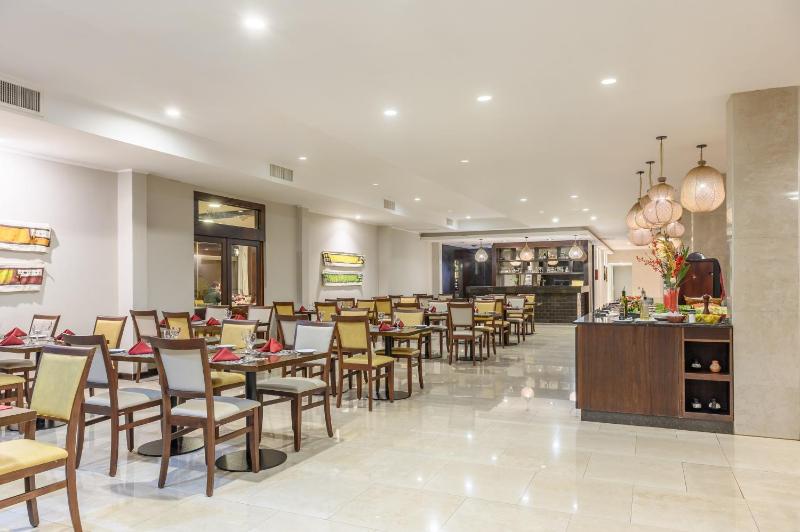 Exe Hotel Cataratas - image 45