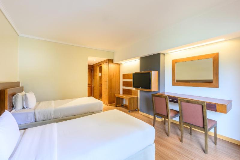 Exe Hotel Cataratas - image 31