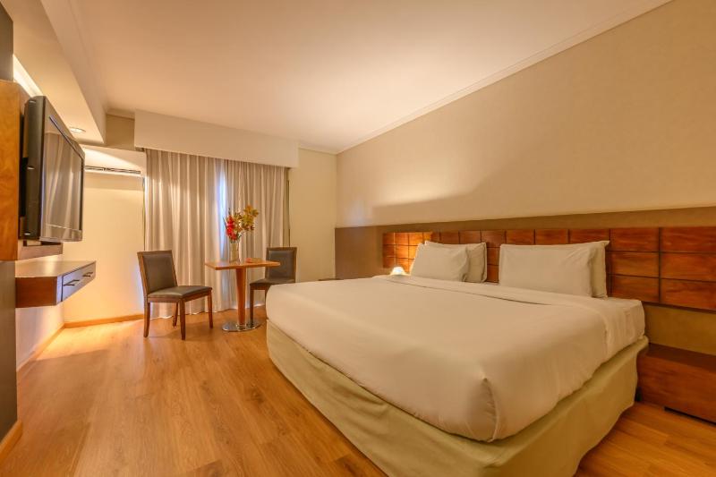 Exe Hotel Cataratas - image 12