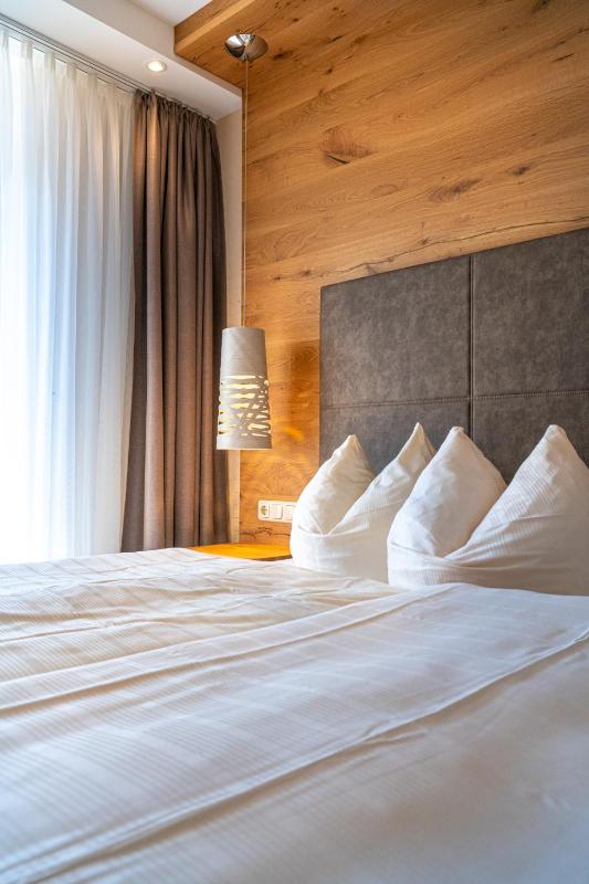 Superior Double Room image 3