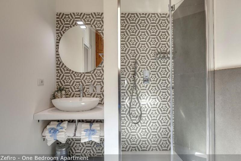 Venere & Zefiro Apartments by Mamo Florence - image 2