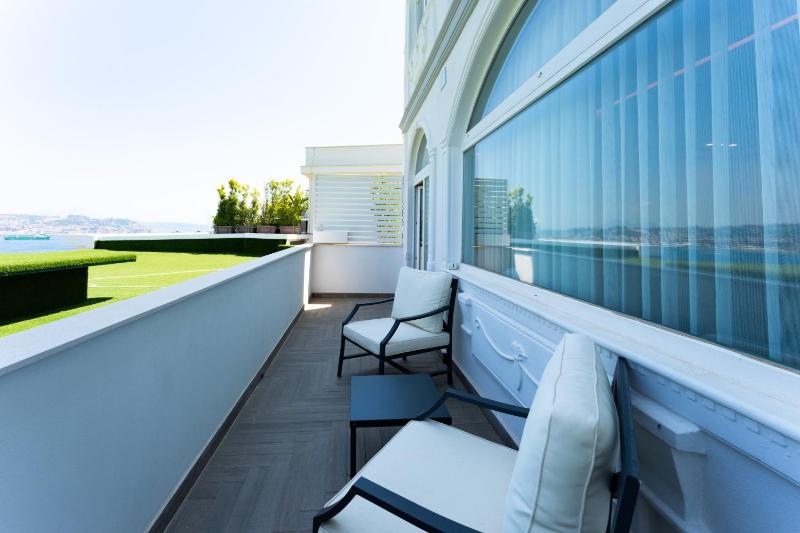 Junior Suite image 3