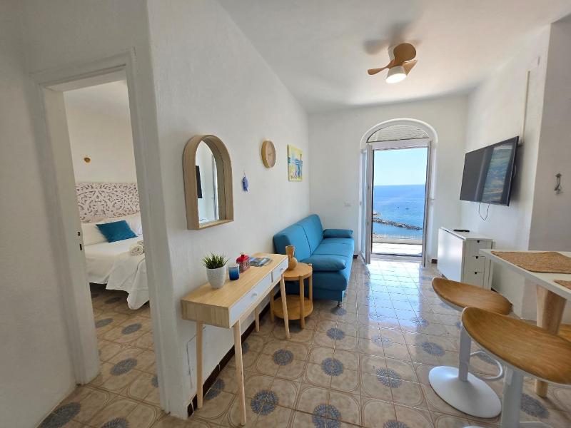 Divina Seaside Suite Ischia - image 26