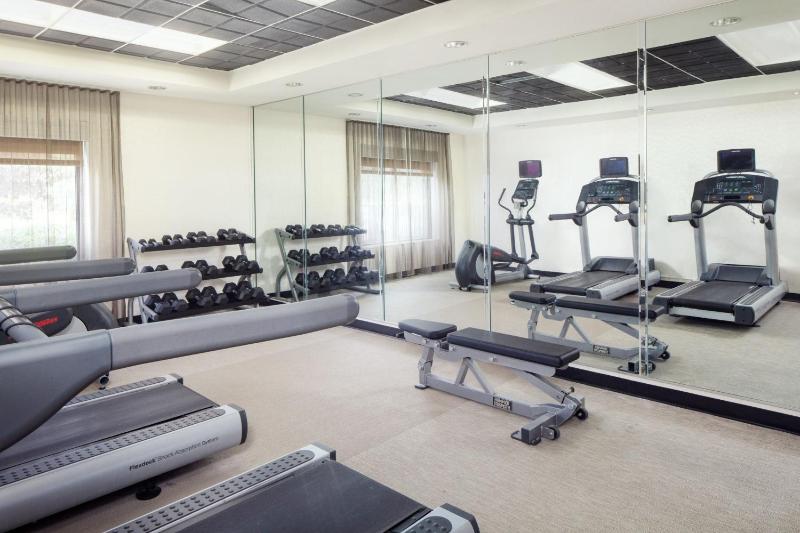 SpringHill Suites by Marriott Savannah Airport - image 2