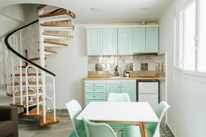 Deluxe Apartment image 2