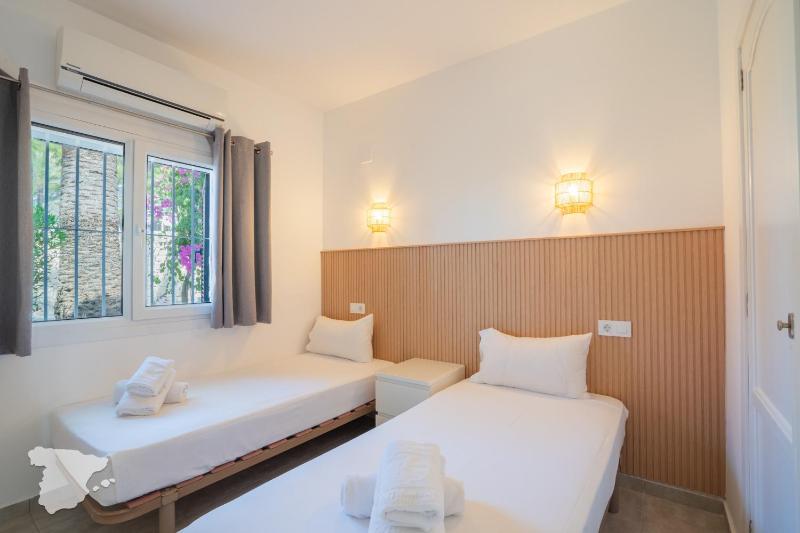 Casa Palmera Moraira - image 4