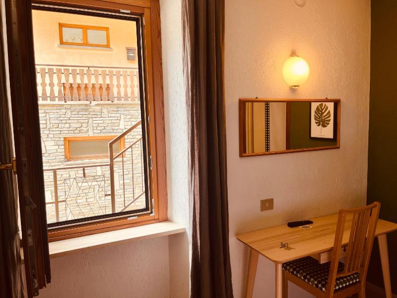 Economy Double Room image 2