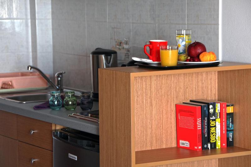 Studio Apartment with Sea View (2 Adults) image 2