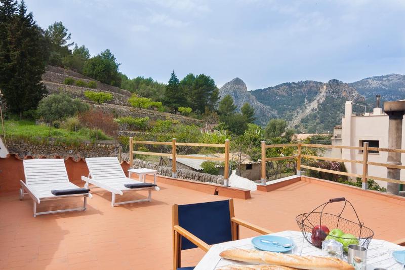 Holiday Home image 1