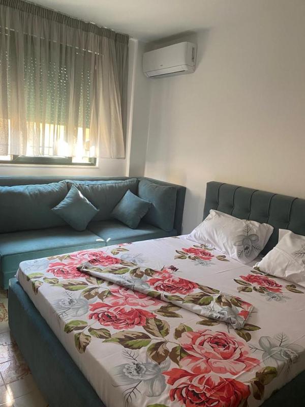 Esi apartment - image 8