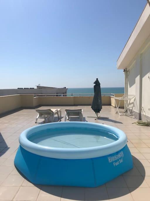 Golem Apartment Vela beachfront private terrace - image 10