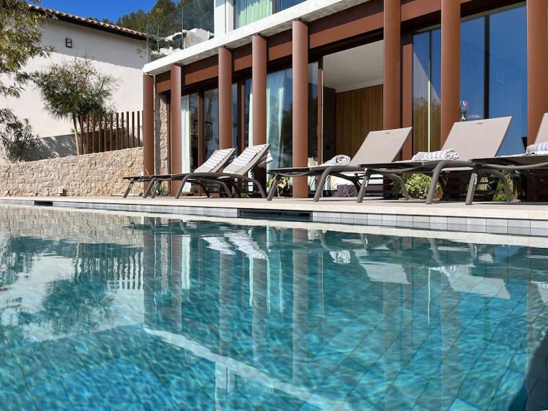Villa Karma Vue mer Piscine - image 45