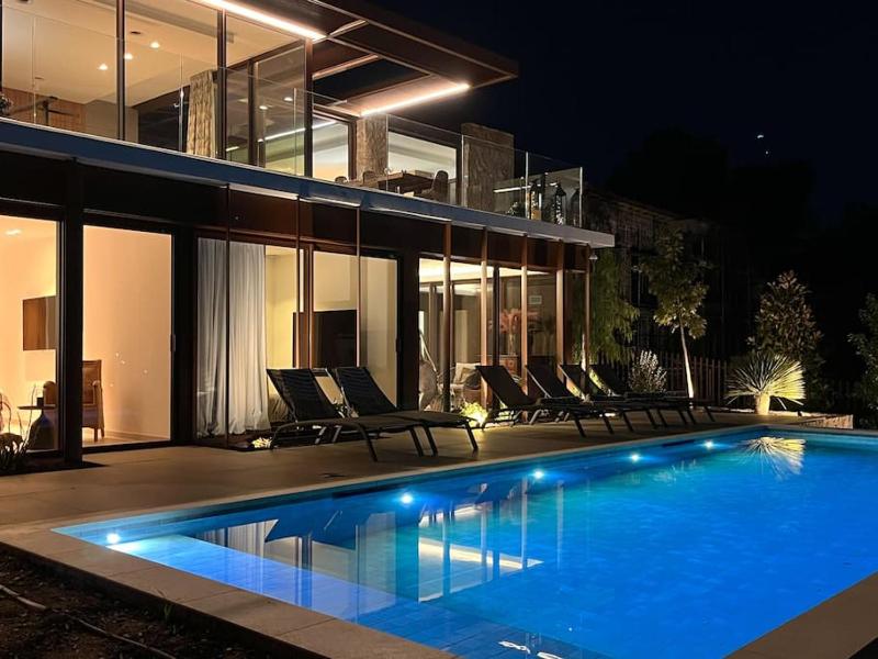 Villa Karma Vue mer Piscine - image 49