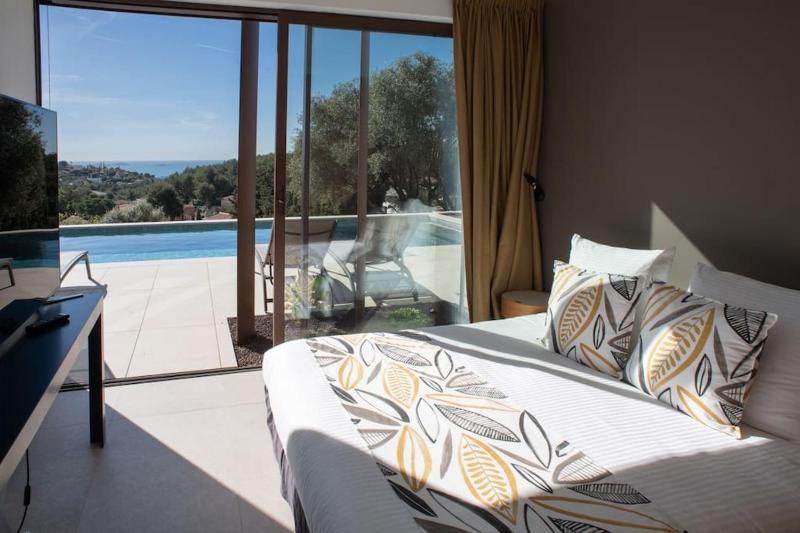 Villa Karma Vue mer Piscine - image 42