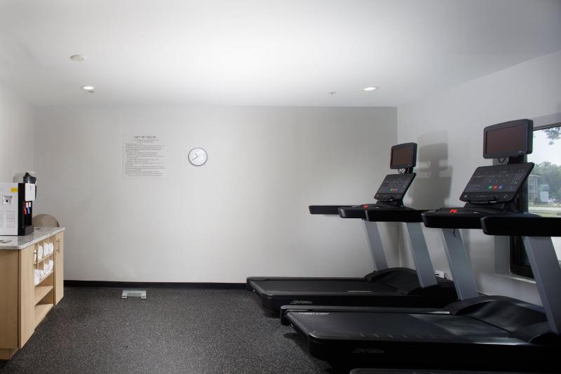 TownePlace Suites by Marriott Savannah Airport - image 23