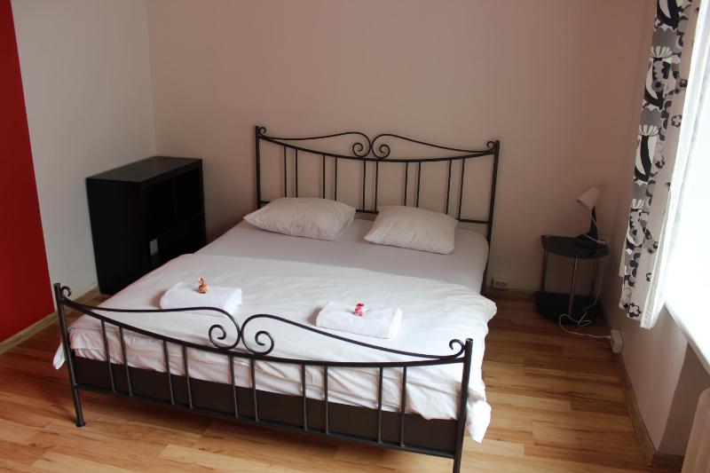 Double Room with Shared Bathroom image 1