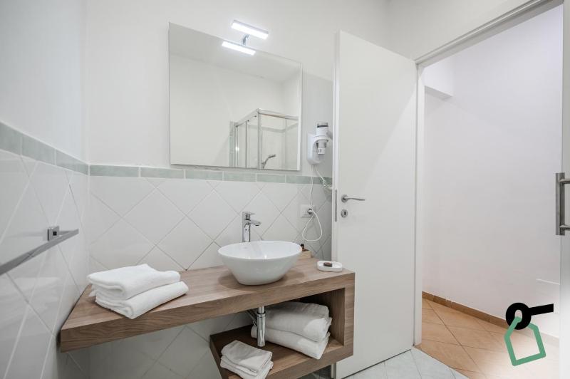 Superior Double or Twin Room image 3