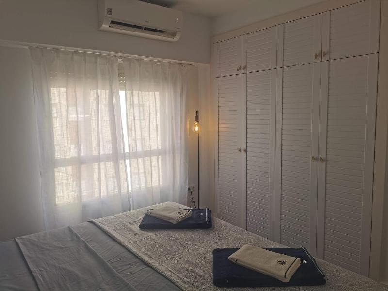 APARTAMENTO SOL Y MAR Primera Linea - image 22