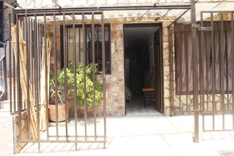 Cómodo loft en Medellín - image 5