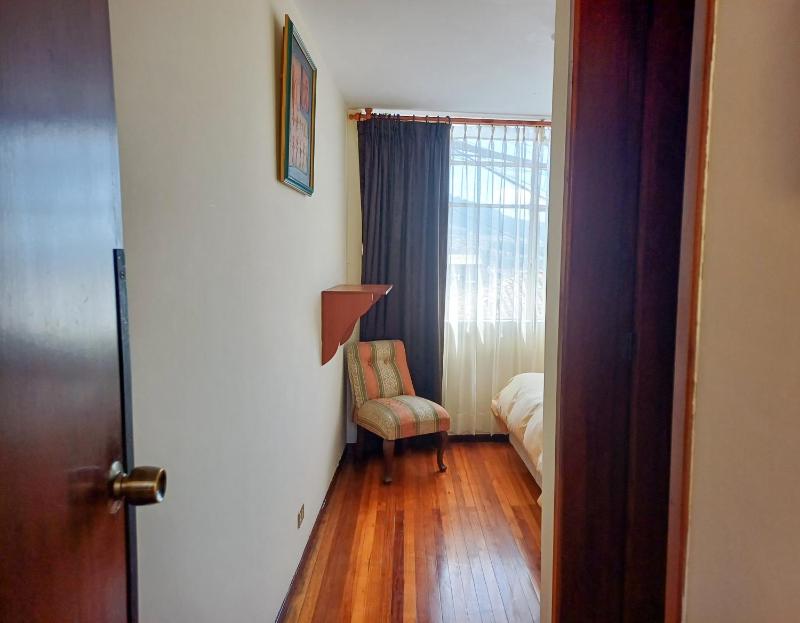 The Quito Guest House with Yellow Balconies for Travellers - image 13