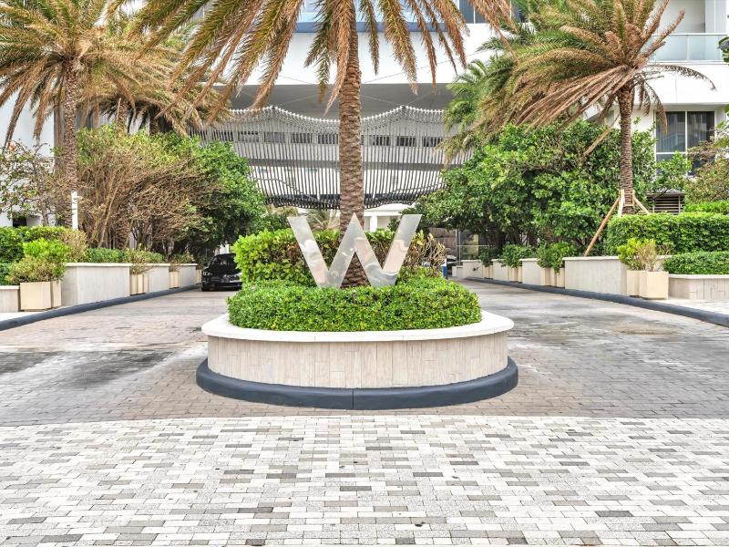 FLL W Residence Penthouse AMAZING birds eye views! - image 9