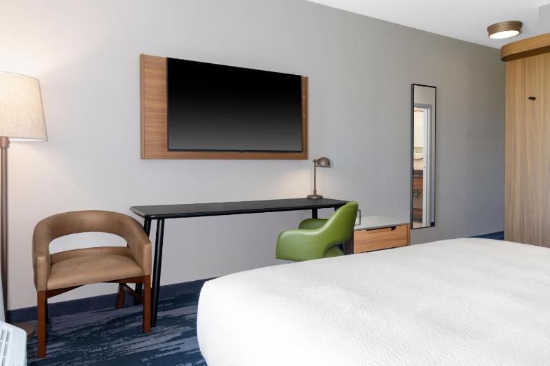 King Room image 4
