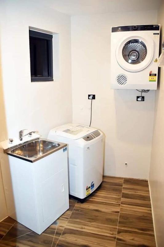 Breeze Apartments - image 8