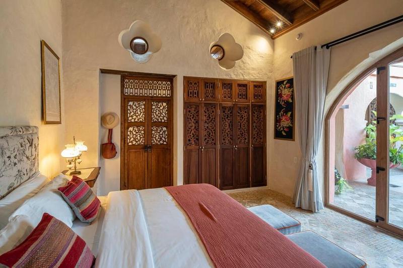 Luxury Tropical Villa in Cartagena Historic City - image 7