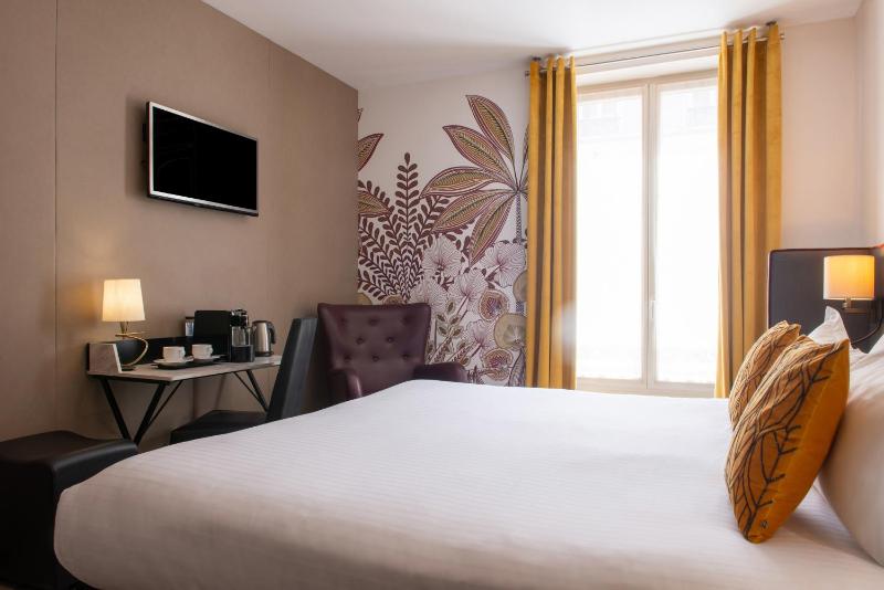 Superior Double or Twin Room image 2