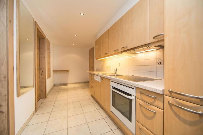 Apartment (4 Adults) image 2