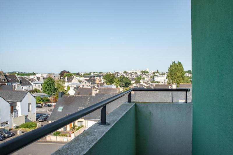 Double or Twin Studio with Balcony image 4