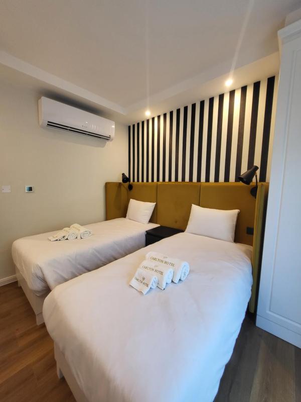 Economy Double or Twin Room image 2