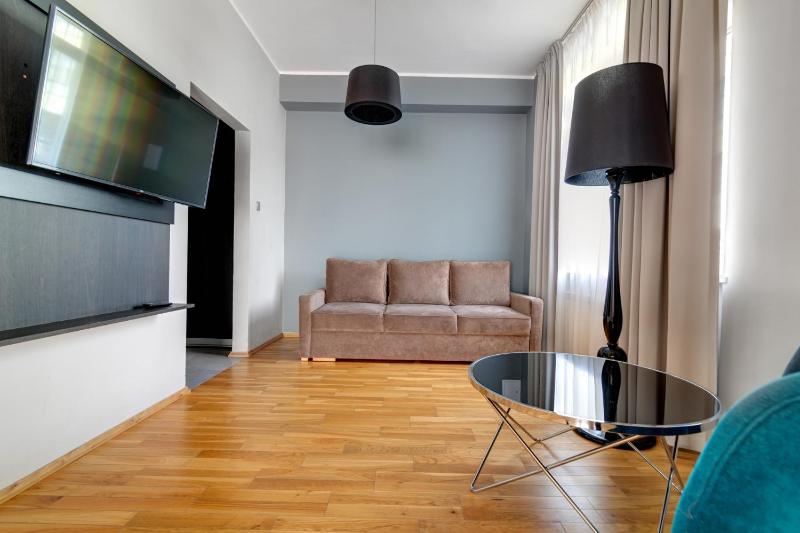 Deluxe Double Room image 2