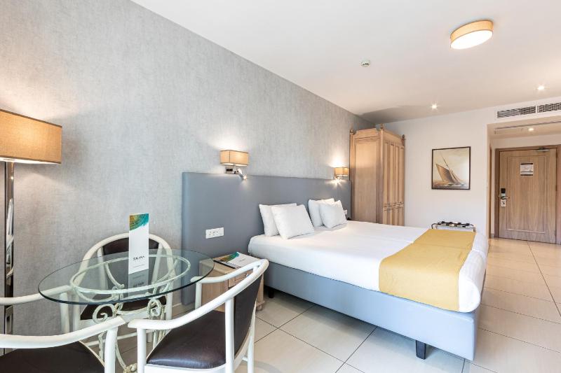 Junior Suite image 3