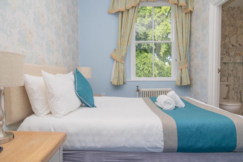 Budget Double Room image 1